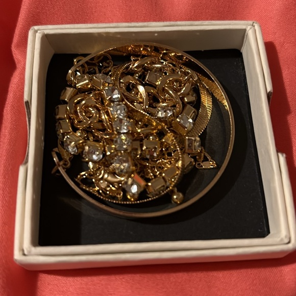 Link bracelets for women, 5 piece set, new in box! - Picture 8 of 9